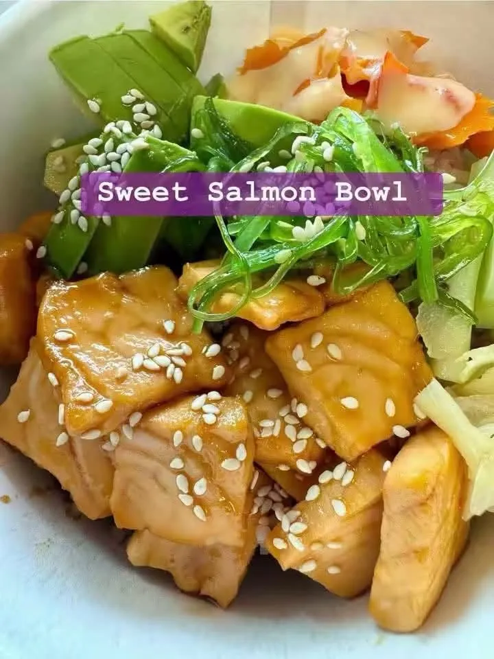 Ton Ton Sushi photo